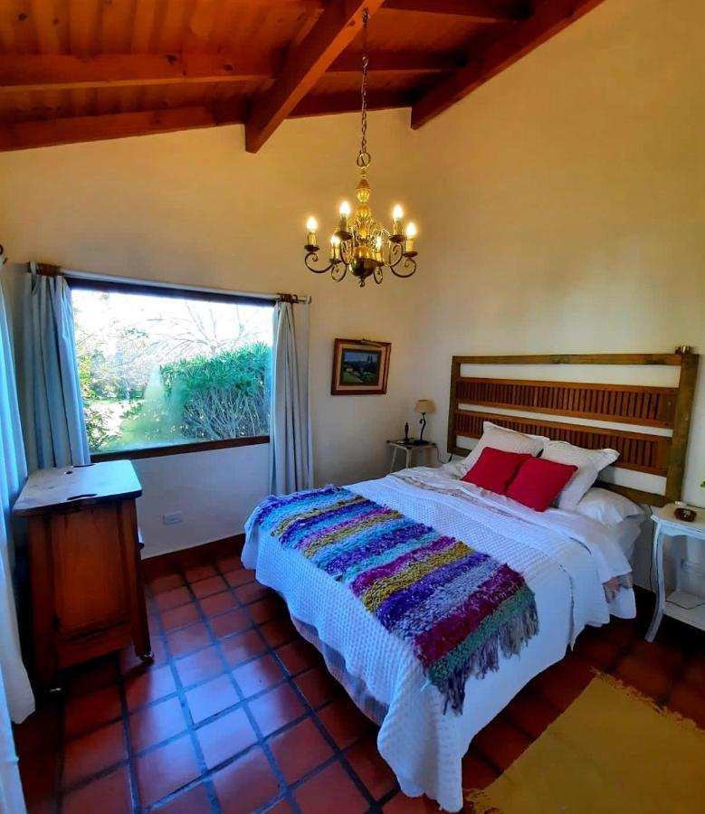 Willa Golf - Casa De Huespedes Tandil Zewnętrze zdjęcie