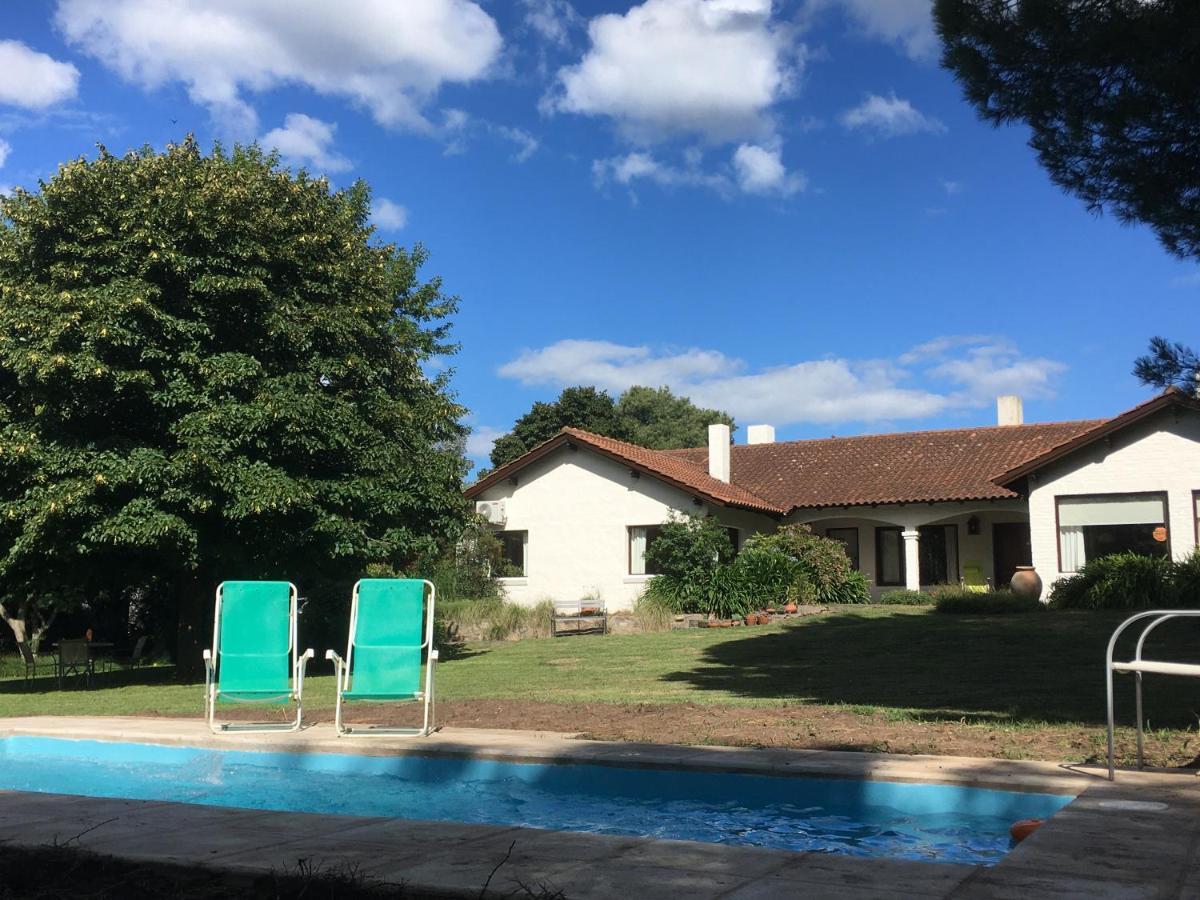 Willa Golf - Casa De Huespedes Tandil Zewnętrze zdjęcie
