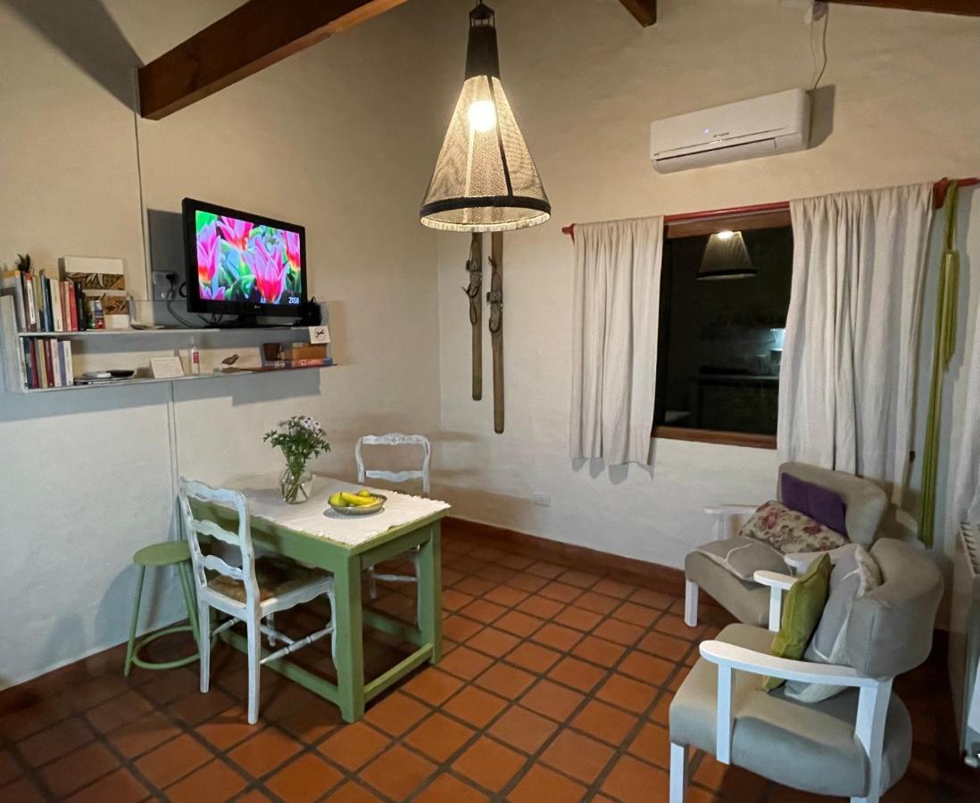 Willa Golf - Casa De Huespedes Tandil Zewnętrze zdjęcie
