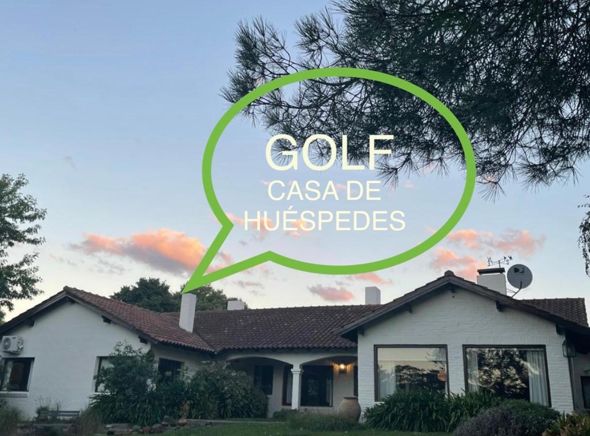 Willa Golf - Casa De Huespedes Tandil Zewnętrze zdjęcie